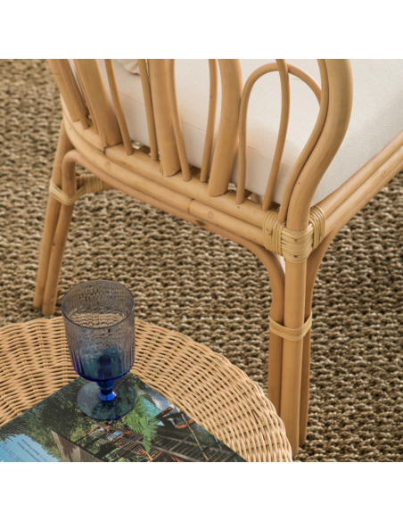 Fauteuil en rotin courbe