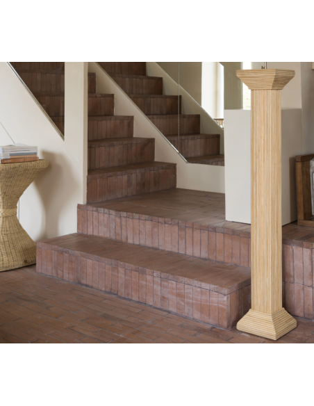 Console haute en rotin