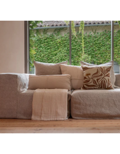 Coussin brodé Taari - 50x50 cm