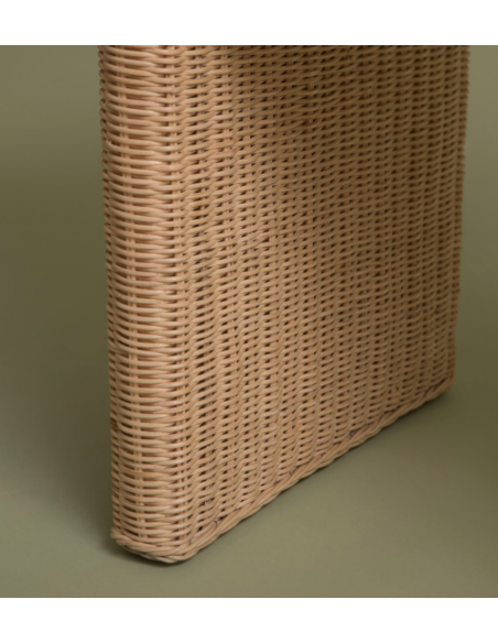 Chevet en rotin nightstand